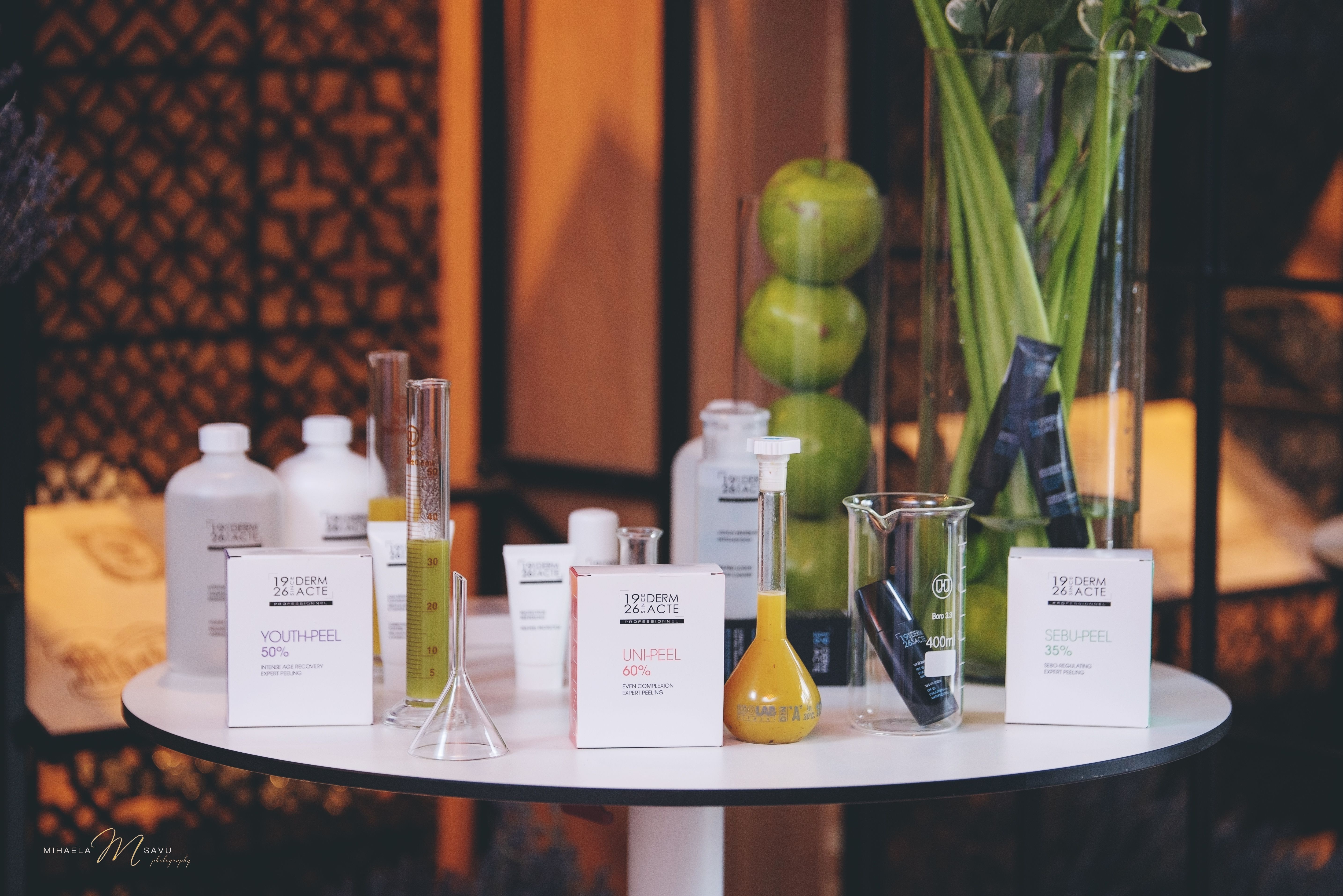 Top Line a lansat noile peelinguri medicale Academie DERMACTE, eficiente si extrem de blande cu tenul