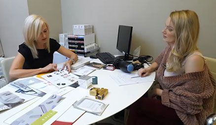 Beauty Editorul ELLE Lavinia Aura Gogu descoperă cele mai fresh inovații in skincare si beauty