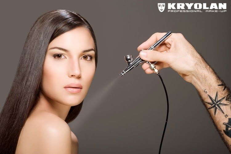 Tot ce trebuie sa stii despre machiajul cu aerograful